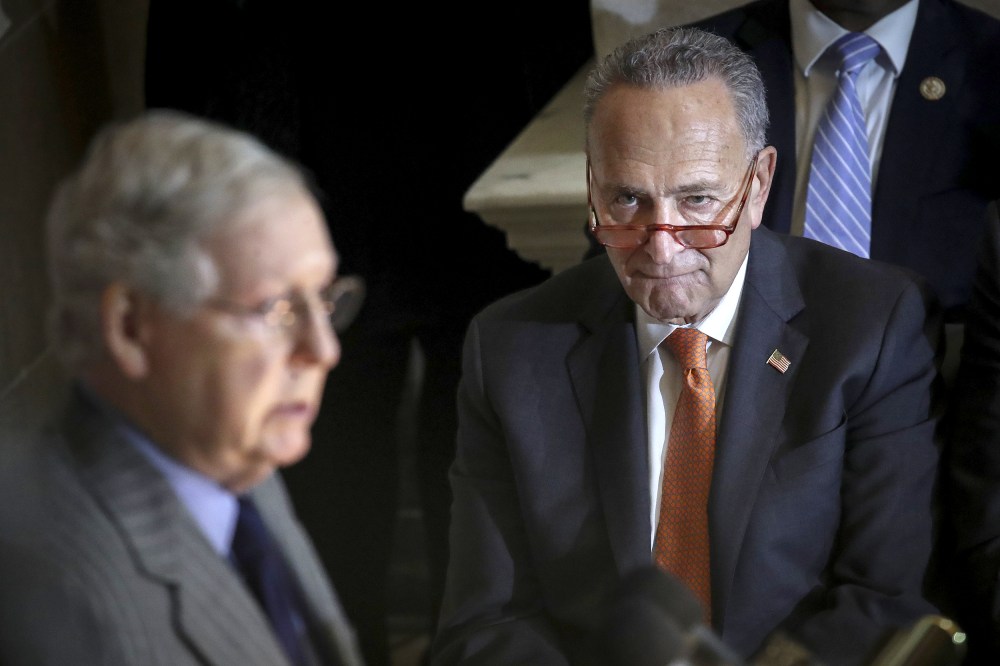 Image: Speaker Pelosi Announces Impeachment Managers, Signs And Transmits Articles To Senate For Trial