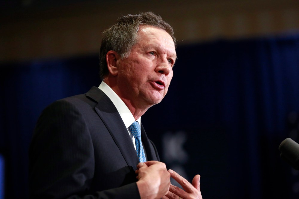 Republican presidential candidate and Ohio Governor John Kasich speaks to supporters in Concord, N.H., on Feb. 9, 2016. (Photo by Katherine Taylor/EPA)