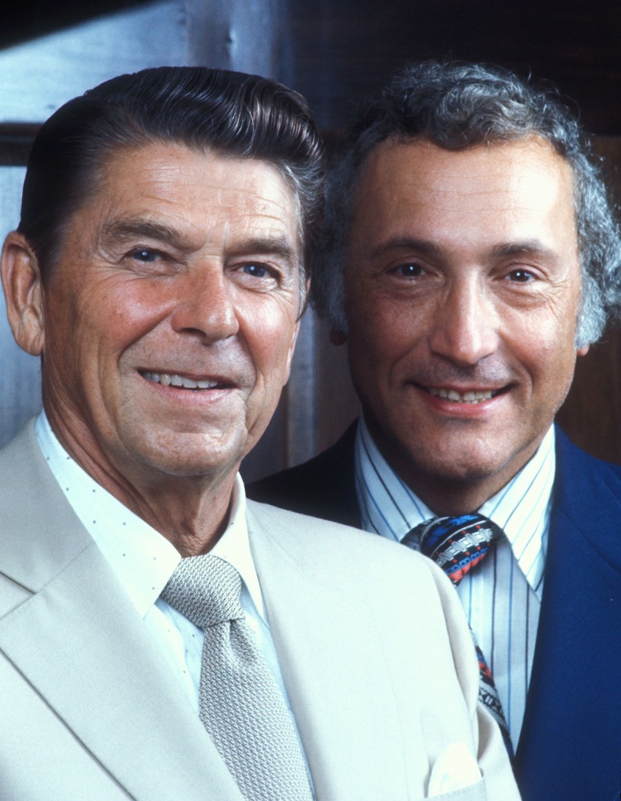 Running mates on the Republican ticket of 1976, Ronald Reagan and Senator Richard Schweiker, smile for a campaign photo. (Photo by Michael A. W. Evans/ZUMA)