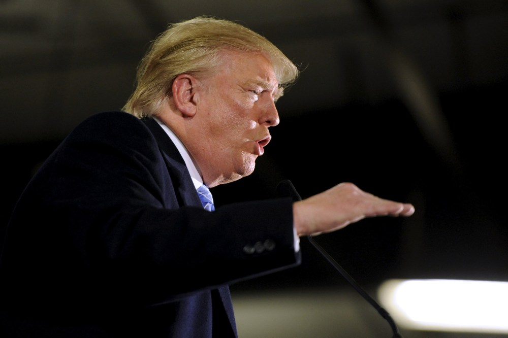 Republican presidential candidate Donald Trump speaks at a rally at Iowa State University in Ames, Iowa on Jan. 19, 2016. (Photo by Mark Kauzlarich/Reuters)