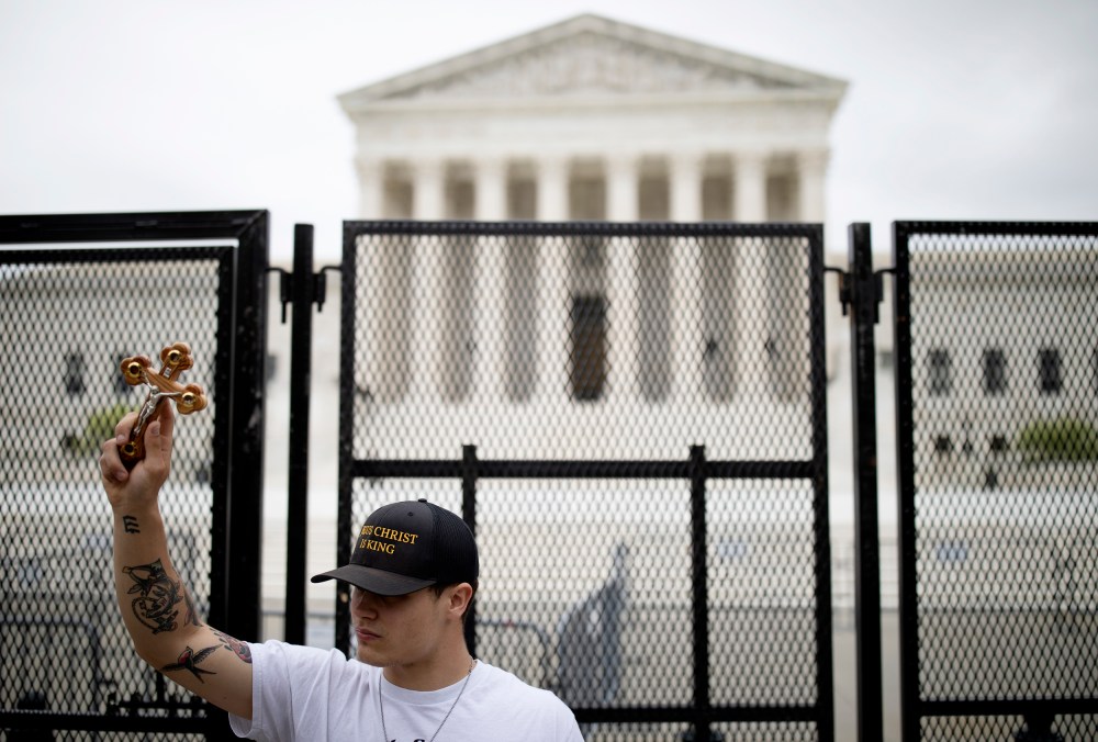 Leaked Report Indicates Supreme Court Set To Overturn Roe v. Wade