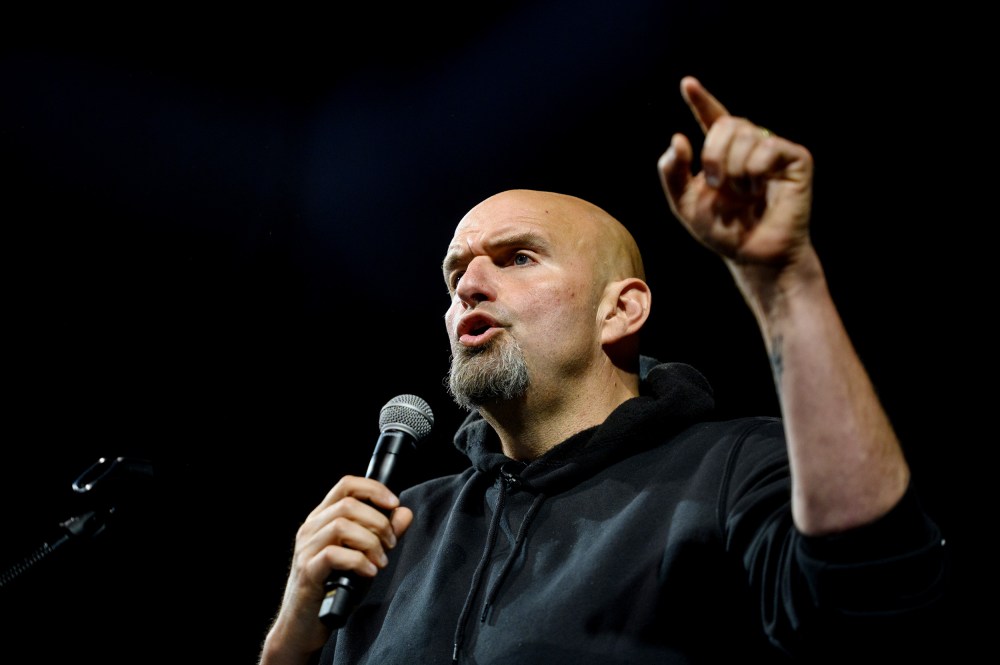 Democrats' Fetterman Restarts Rallies Against Oz After Stroke