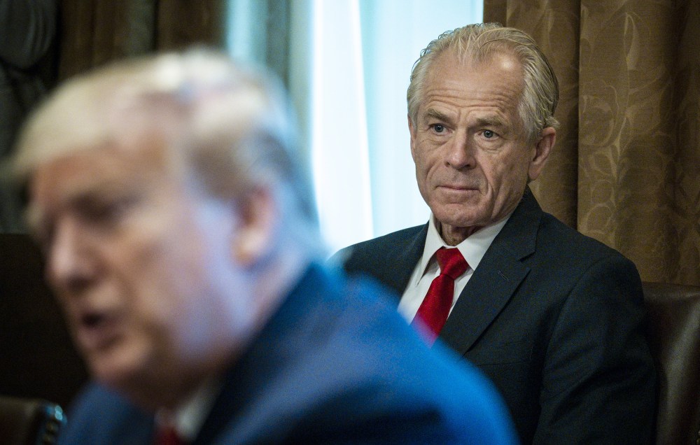 Image: Peter Navarro and Donald Trump