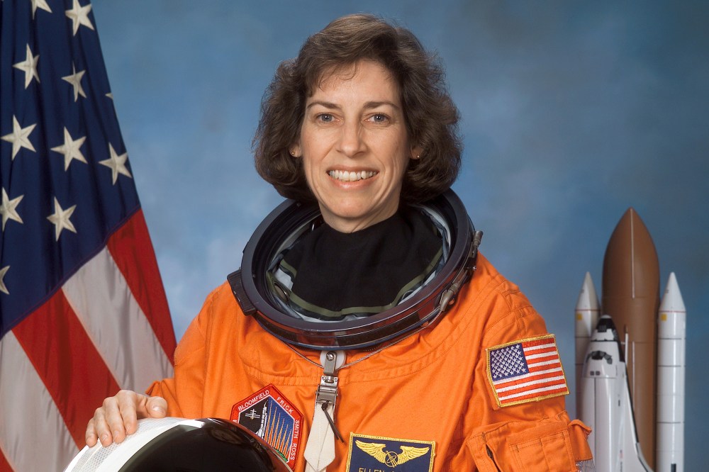Official portrait of Ellen Ochoa