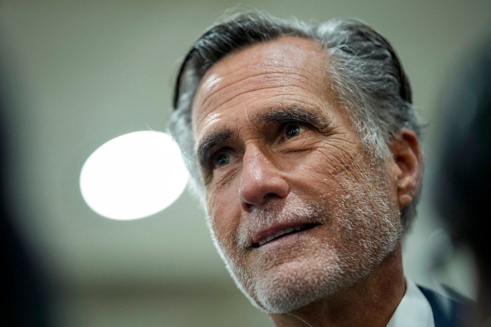 Congress Returns To Capitol Hill After Thanksgiving Holiday