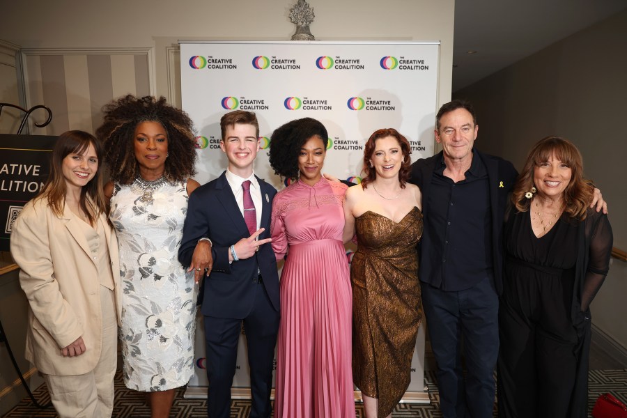The Creative Coalition Right To Bear Arts Gala Dinner Pauline Chalamet, Lorraine Toussaint, Iain Armitage, Sonequa Martin-Green, Rachel Bloom, Jason Isaacs, and Robin Bronk
