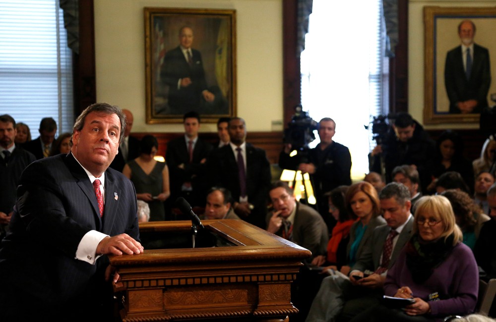 New Jersey Governor Chris Christie Holds News Conference To Address Traffic Scandal