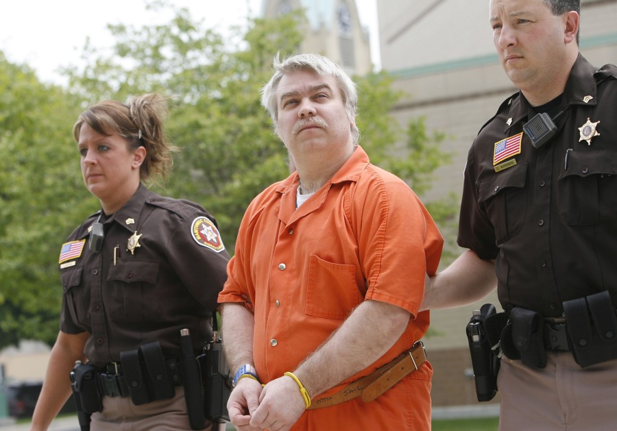 Steven Avery is escorted to the Manitowoc County Courthouse for his sentencing, June 1, 2007, in Manitowoc, Wis. (Photo by Dan Powers/Post-Crescent/AP)
