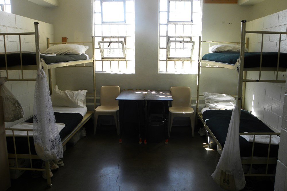 Englewood Federal Correctional Institution