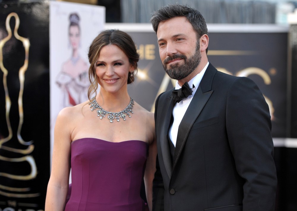Jennifer Garner and Ben Affleck arrive at the Oscars in Los Angeles, Feb. 24, 2013. (Photo by John Shearer/Invision/AP)