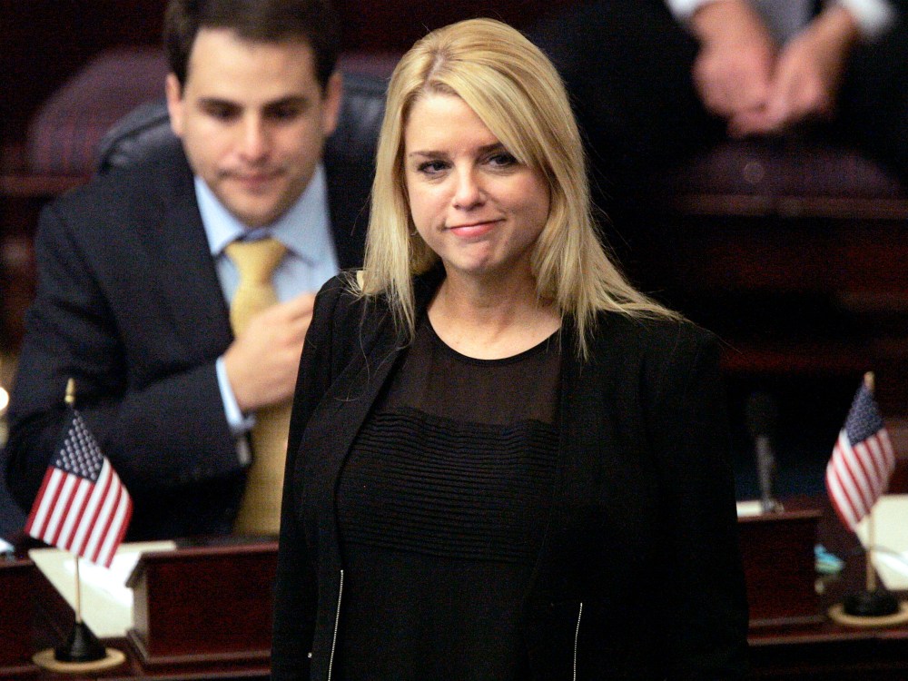 Pam Bondi - Sarah Muller - 09/11/2013