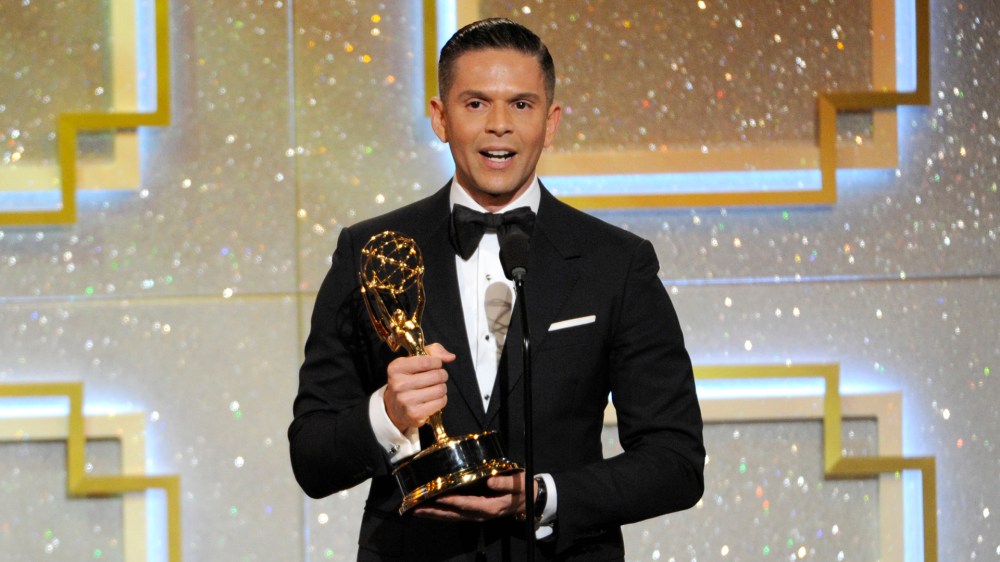 Rodner Figueroa accepts the award for outstanding daytime talent in Spanish for "El Gordo y la Flaca" at the 41st annual Daytime Emmy Awards at the Beverly Hilton Hotel on June 22, 2014, in Beverly Hills, Calif. (Photo by Chris Pizzello/Invision/AP)
