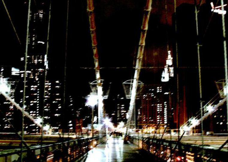 "Night on Brooklyn Bridge." Traci Oshiro, 2011.