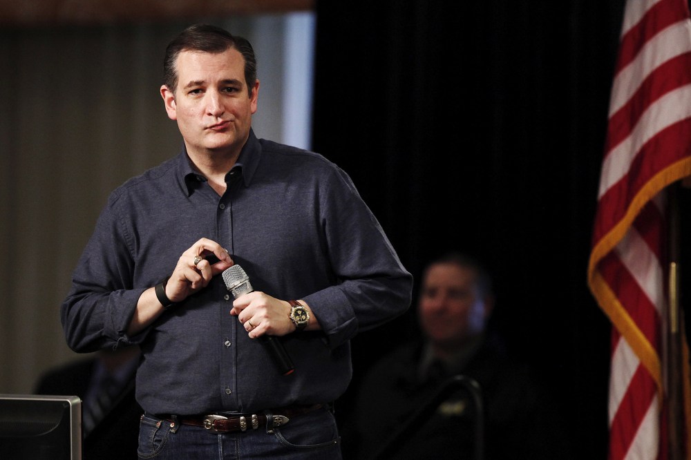 Texas Senator and Republican presidential candidate Ted Cruz checks a microphone during his speech at the South Carolina Tea Party Coalition Convention in Myrtle Beach, S.C., Jan. 16, 2016. (Photo by Randall Hill/Reuters)