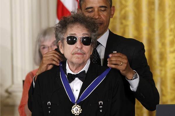 President Obama presenting Bob Dylan with the Medal of Freedom at the White House on Tuesday.