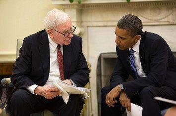 Warren Buffett and President Obama in the Oval Office.