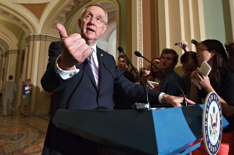 Harry Reid says Romney 'didn't pay taxes for 10 years!'