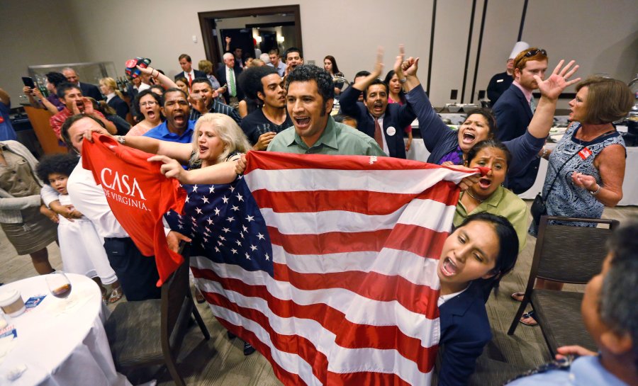 Image: Immigration reform supporters