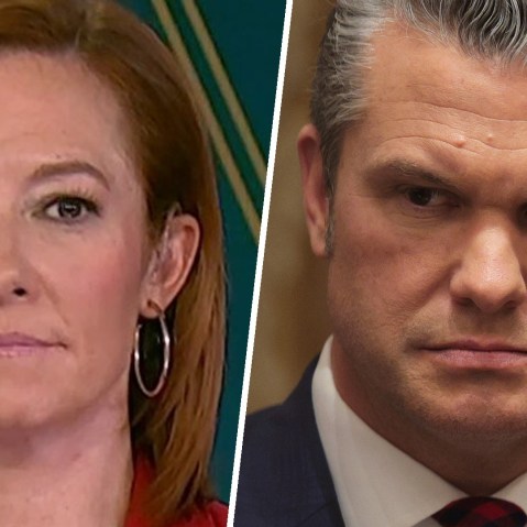 Hegseth’s problems snowball despite domesticated Pentagon press corps