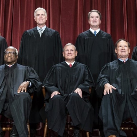 BREAKING: Supreme Court allows Texas to use GOP’s gerrymandered map